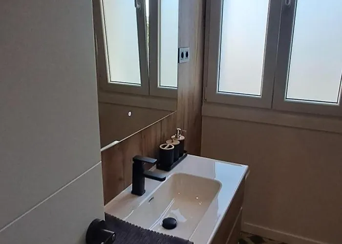 Beltaine 1 Apartamento Esfarrapa